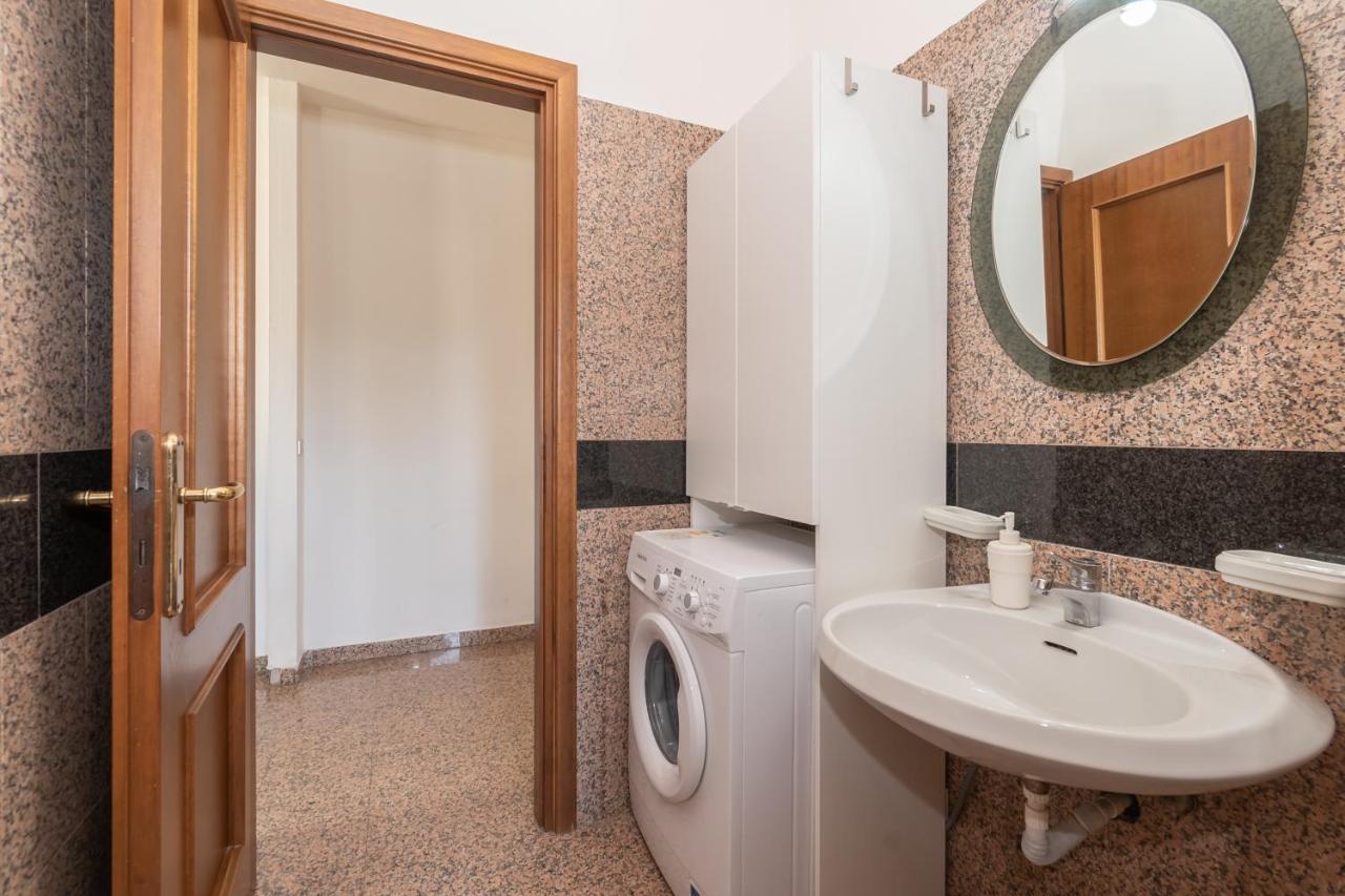 Appartamento Piazza Garibaldi - F&L Apartment بريشا المظهر الخارجي الصورة