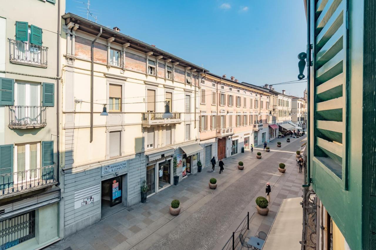 Appartamento Piazza Garibaldi - F&L Apartment بريشا المظهر الخارجي الصورة