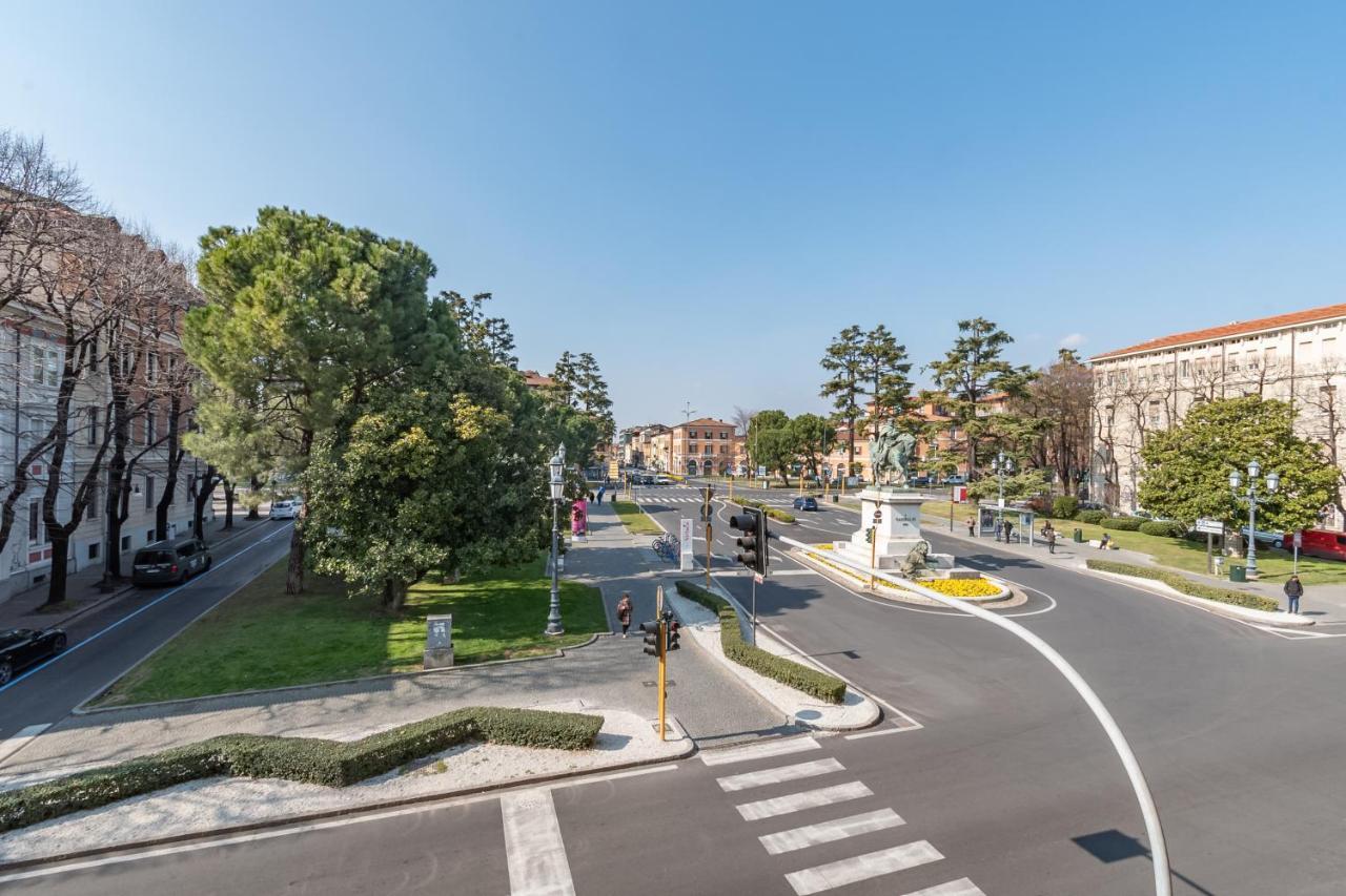 Appartamento Piazza Garibaldi - F&L Apartment بريشا المظهر الخارجي الصورة